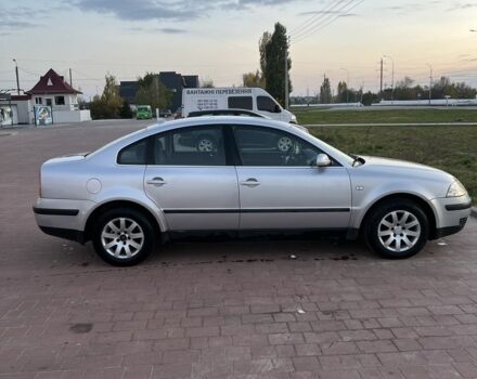 Серый Фольксваген Пассат, объемом двигателя 1.6 л и пробегом 230 тыс. км за 2150 $, фото 7 на Automoto.ua