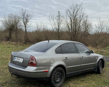 Серый Фольксваген Пассат, объемом двигателя 1.8 л и пробегом 440 тыс. км за 3199 $, фото 5 на Automoto.ua