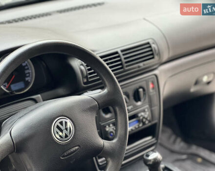 Сірий Фольксваген Пассат, об'ємом двигуна 1.6 л та пробігом 186 тис. км за 4199 $, фото 78 на Automoto.ua