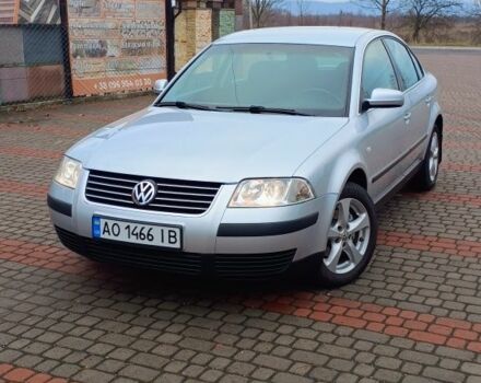 Серый Фольксваген Пассат, объемом двигателя 1.6 л и пробегом 154 тыс. км за 4000 $, фото 1 на Automoto.ua