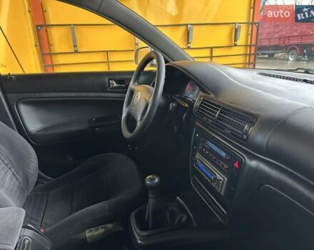 Серый Фольксваген Пассат, объемом двигателя 1.9 л и пробегом 386 тыс. км за 3999 $, фото 8 на Automoto.ua