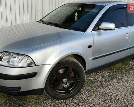 Серый Фольксваген Пассат, объемом двигателя 1.9 л и пробегом 333 тыс. км за 4750 $, фото 1 на Automoto.ua