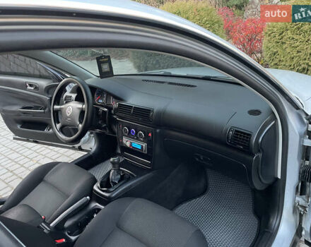 Серый Фольксваген Пассат, объемом двигателя 1.6 л и пробегом 200 тыс. км за 4300 $, фото 30 на Automoto.ua