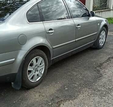 Серый Фольксваген Пассат, объемом двигателя 1.8 л и пробегом 345 тыс. км за 5150 $, фото 30 на Automoto.ua