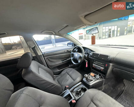 Серый Фольксваген Пассат, объемом двигателя 1.9 л и пробегом 332 тыс. км за 4350 $, фото 11 на Automoto.ua