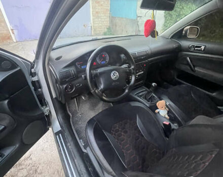 Сірий Фольксваген Пассат, об'ємом двигуна 1.9 л та пробігом 315 тис. км за 3800 $, фото 9 на Automoto.ua