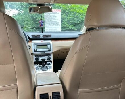 Серый Фольксваген Пассат, объемом двигателя 1.9 л и пробегом 335 тыс. км за 5500 $, фото 13 на Automoto.ua