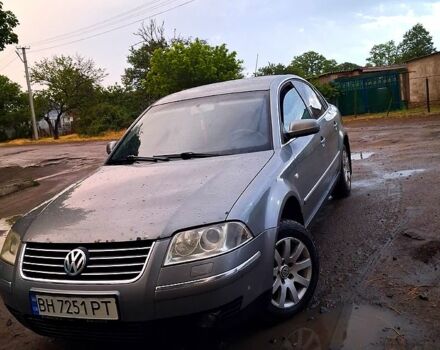 Серый Фольксваген Пассат, объемом двигателя 1.8 л и пробегом 300 тыс. км за 4500 $, фото 2 на Automoto.ua