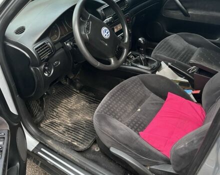 Серый Фольксваген Пассат, объемом двигателя 1.8 л и пробегом 378 тыс. км за 2300 $, фото 1 на Automoto.ua