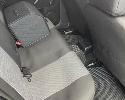 Серый Фольксваген Пассат, объемом двигателя 1.6 л и пробегом 274 тыс. км за 5200 $, фото 7 на Automoto.ua