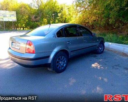 Серый Фольксваген Пассат, объемом двигателя 1.8 л и пробегом 190 тыс. км за 4200 $, фото 4 на Automoto.ua