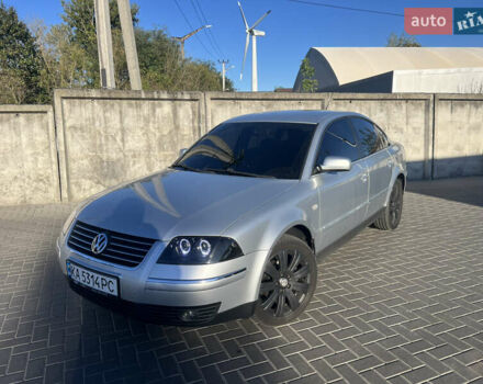 Серый Фольксваген Пассат, объемом двигателя 1.8 л и пробегом 243 тыс. км за 4500 $, фото 6 на Automoto.ua