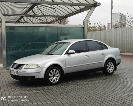 Серый Фольксваген Пассат, объемом двигателя 1.8 л и пробегом 250 тыс. км за 3600 $, фото 1 на Automoto.ua