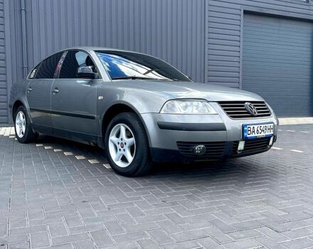 Серый Фольксваген Пассат, объемом двигателя 1.6 л и пробегом 274 тыс. км за 5200 $, фото 1 на Automoto.ua