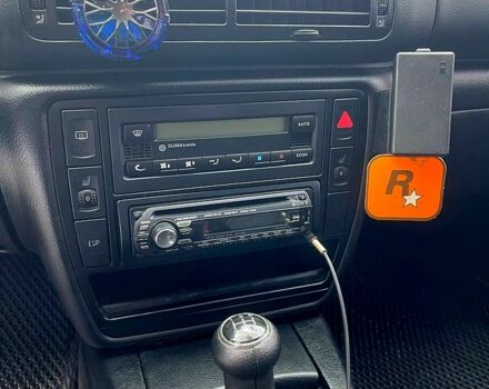 Серый Фольксваген Пассат, объемом двигателя 1.6 л и пробегом 274 тыс. км за 5200 $, фото 7 на Automoto.ua