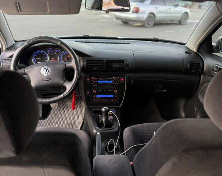 Сірий Фольксваген Пассат, об'ємом двигуна 1.98 л та пробігом 220 тис. км за 5000 $, фото 29 на Automoto.ua