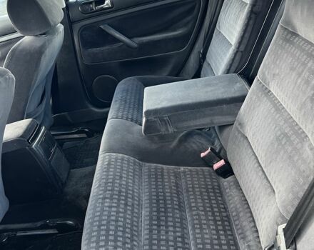 Серый Фольксваген Пассат, объемом двигателя 2 л и пробегом 328 тыс. км за 3100 $, фото 16 на Automoto.ua