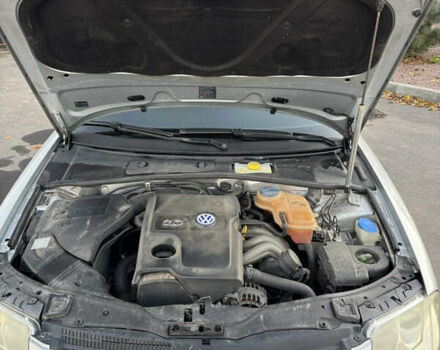 Сірий Фольксваген Пассат, об'ємом двигуна 1.98 л та пробігом 220 тис. км за 5000 $, фото 17 на Automoto.ua