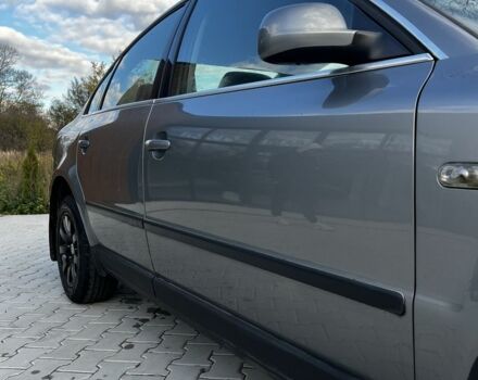 Серый Фольксваген Пассат, объемом двигателя 2 л и пробегом 328 тыс. км за 3100 $, фото 9 на Automoto.ua