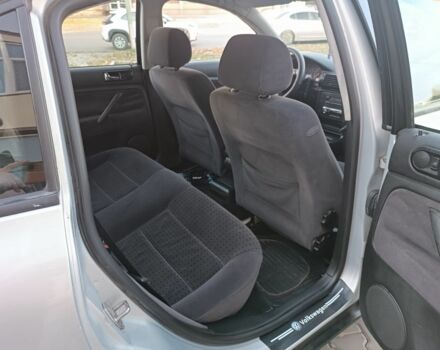 Серый Фольксваген Пассат, объемом двигателя 1.9 л и пробегом 375 тыс. км за 2650 $, фото 9 на Automoto.ua