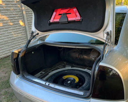 Серый Фольксваген Пассат, объемом двигателя 4 л и пробегом 363 тыс. км за 5500 $, фото 8 на Automoto.ua