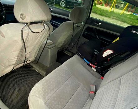 Серый Фольксваген Пассат, объемом двигателя 1.8 л и пробегом 400 тыс. км за 4900 $, фото 4 на Automoto.ua