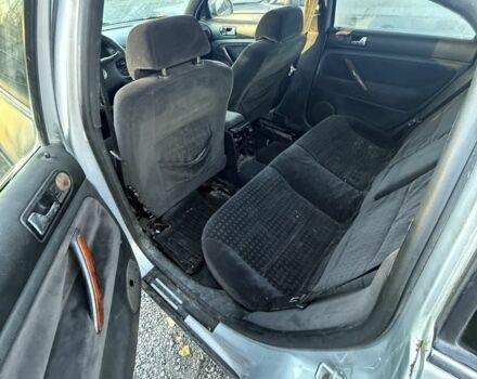 Серый Фольксваген Пассат, объемом двигателя 1.8 л и пробегом 160 тыс. км за 1700 $, фото 6 на Automoto.ua