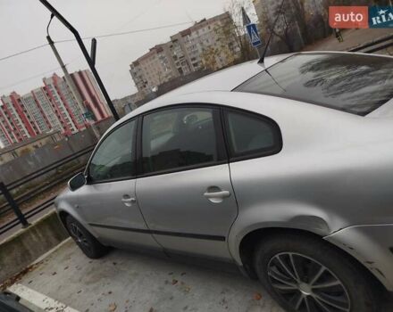 Серый Фольксваген Пассат, объемом двигателя 1.9 л и пробегом 400 тыс. км за 3700 $, фото 3 на Automoto.ua