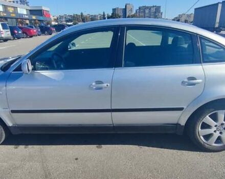 Сірий Фольксваген Пассат, об'ємом двигуна 1.6 л та пробігом 250 тис. км за 4400 $, фото 6 на Automoto.ua