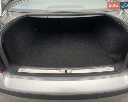 Сірий Фольксваген Пассат, об'ємом двигуна 1.6 л та пробігом 169 тис. км за 4400 $, фото 5 на Automoto.ua