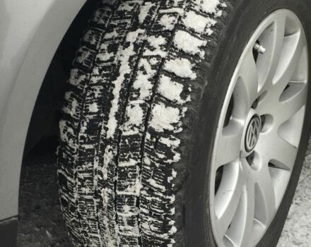 Сірий Фольксваген Пассат, об'ємом двигуна 1.8 л та пробігом 220 тис. км за 5500 $, фото 7 на Automoto.ua