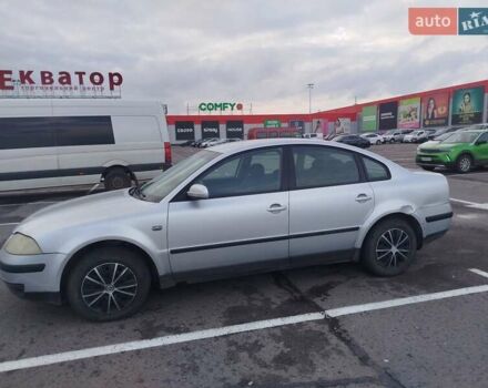 Серый Фольксваген Пассат, объемом двигателя 1.9 л и пробегом 400 тыс. км за 3700 $, фото 2 на Automoto.ua