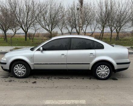 Серый Фольксваген Пассат, объемом двигателя 1.9 л и пробегом 333 тыс. км за 2300 $, фото 4 на Automoto.ua