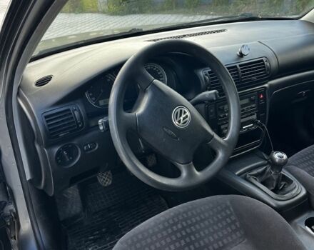 Серый Фольксваген Пассат, объемом двигателя 2 л и пробегом 328 тыс. км за 3100 $, фото 13 на Automoto.ua