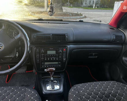 Серый Фольксваген Пассат, объемом двигателя 2.8 л и пробегом 317 тыс. км за 3700 $, фото 5 на Automoto.ua