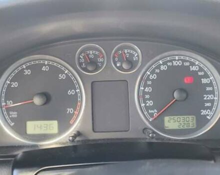 Сірий Фольксваген Пассат, об'ємом двигуна 1.6 л та пробігом 250 тис. км за 4400 $, фото 4 на Automoto.ua