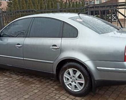 Серый Фольксваген Пассат, объемом двигателя 1.8 л и пробегом 345 тыс. км за 5150 $, фото 4 на Automoto.ua
