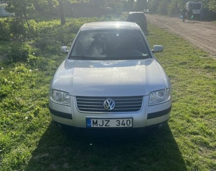 Серый Фольксваген Пассат, объемом двигателя 1.9 л и пробегом 320 тыс. км за 3500 $, фото 1 на Automoto.ua