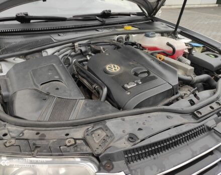 Серый Фольксваген Пассат, объемом двигателя 1.8 л и пробегом 250 тыс. км за 3600 $, фото 8 на Automoto.ua