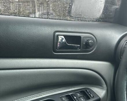 Серый Фольксваген Пассат, объемом двигателя 2.5 л и пробегом 325 тыс. км за 4000 $, фото 7 на Automoto.ua