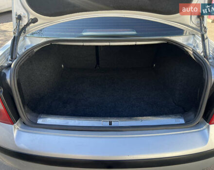 Серый Фольксваген Пассат, объемом двигателя 2 л и пробегом 210 тыс. км за 4800 $, фото 9 на Automoto.ua