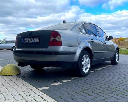 Серый Фольксваген Пассат, объемом двигателя 1.6 л и пробегом 274 тыс. км за 5200 $, фото 4 на Automoto.ua