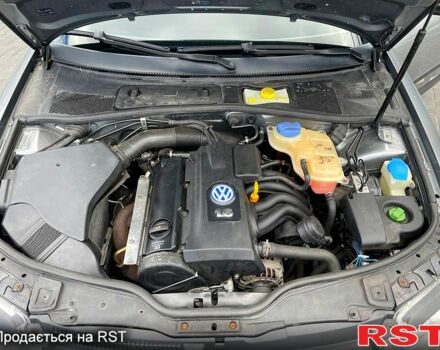 Серый Фольксваген Пассат, объемом двигателя 1.6 л и пробегом 274 тыс. км за 5200 $, фото 10 на Automoto.ua