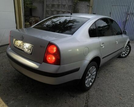 Серый Фольксваген Пассат, объемом двигателя 1.8 л и пробегом 360 тыс. км за 3500 $, фото 5 на Automoto.ua