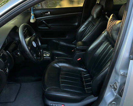 Серый Фольксваген Пассат, объемом двигателя 4 л и пробегом 363 тыс. км за 5500 $, фото 1 на Automoto.ua