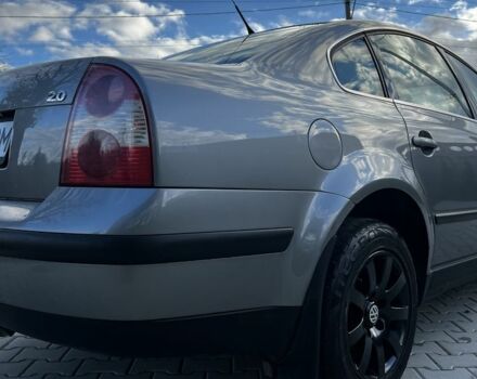 Серый Фольксваген Пассат, объемом двигателя 2 л и пробегом 328 тыс. км за 3100 $, фото 7 на Automoto.ua