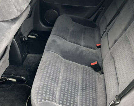 Серый Фольксваген Пассат, объемом двигателя 1.6 л и пробегом 380 тыс. км за 5100 $, фото 13 на Automoto.ua