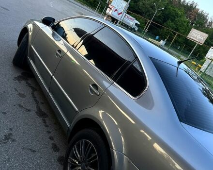 Сірий Фольксваген Пассат, об'ємом двигуна 1.8 л та пробігом 314 тис. км за 4600 $, фото 4 на Automoto.ua