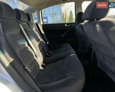 Серый Фольксваген Пассат, объемом двигателя 2 л и пробегом 256 тыс. км за 5600 $, фото 36 на Automoto.ua