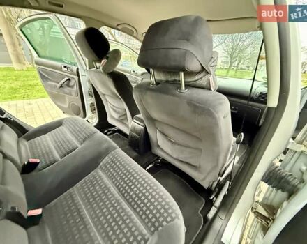 Серый Фольксваген Пассат, объемом двигателя 1.98 л и пробегом 227 тыс. км за 4300 $, фото 36 на Automoto.ua